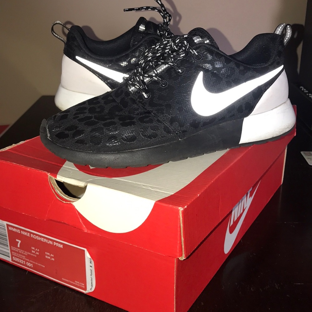 Nike RosheRun